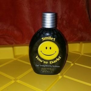 Smile! You're Dark!  Tanning Bronzing Accelerator